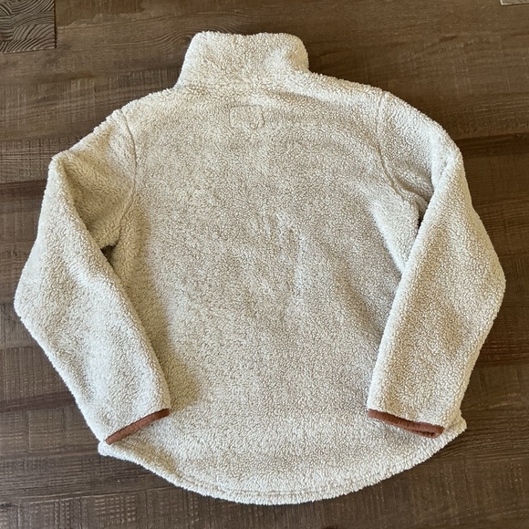 Legendary Whitetails Women’s - Picture 8 of 10